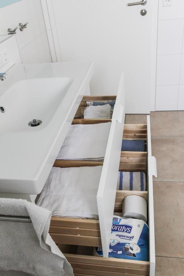 Wunderschoene, Helle 3-Zi-Whg Mit Grossem Balkon Friedrichshafen Exterior foto